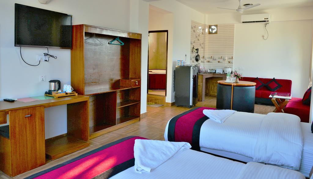 Hotel City Inn - Mountain View Pokhara Exterior foto